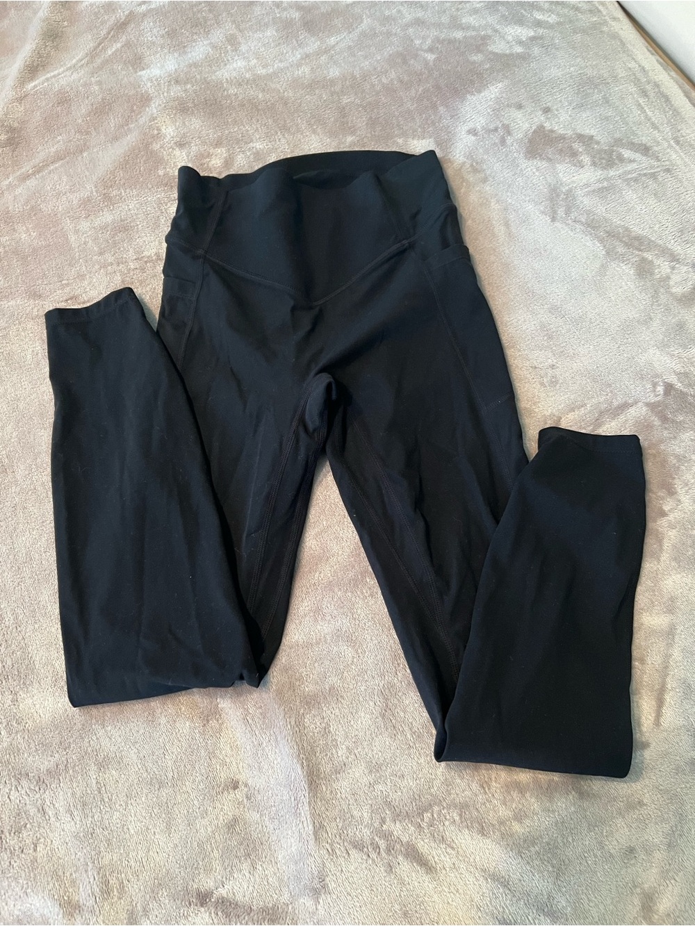HALARA Black High-Waist Performance Leggings
